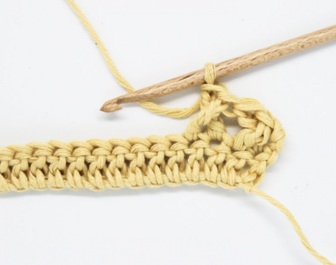 Crossed triple crochet stitch tutorial