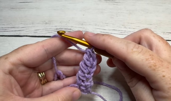 How to Crochet the River Stitch Photo Tutorial