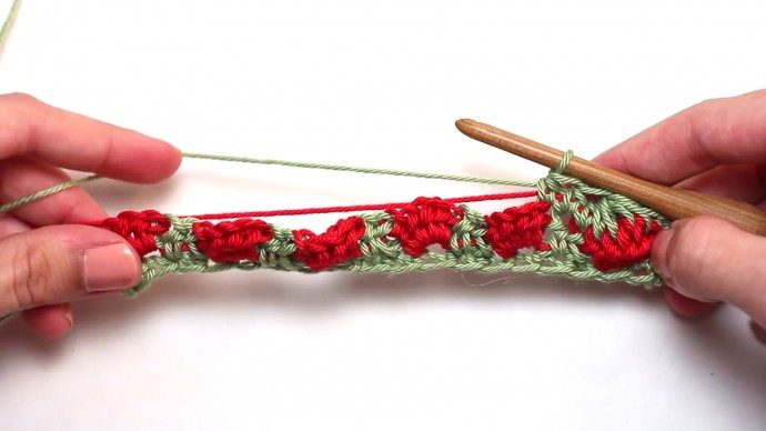 How To Crochet The Strawberry Stitch Photo Tutorial