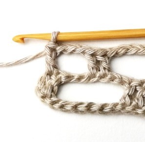 The Large Mesh Crochet Stitch Photo Tutorial