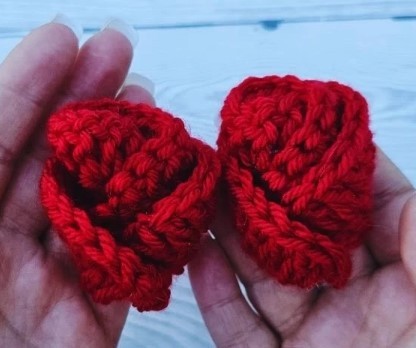 Easy Crochet Rose Bag Charm Pattern