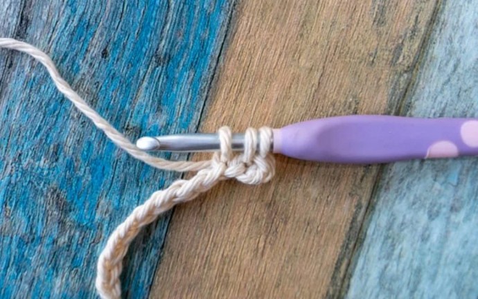 Herringbone Single Crochet Stitch Photo Tutorial