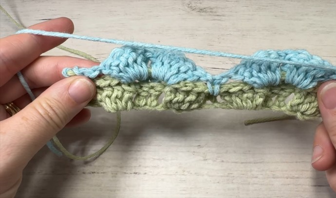 How to Crochet the Swallowtail Stitch Photo Tutorial