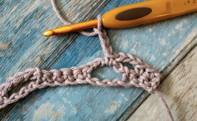 How to Crochet the Woven Lattice Stitch