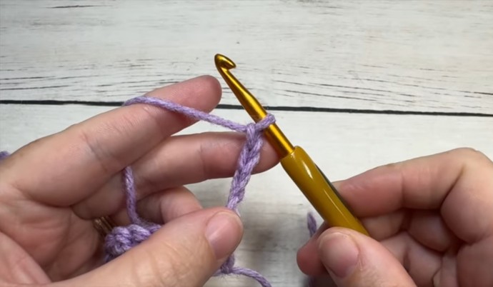 How to Crochet the River Stitch Photo Tutorial