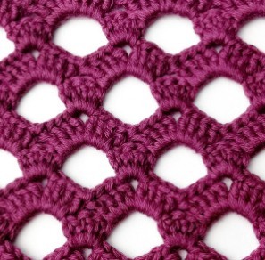 Large Lacy Zigzag Crochet Stitch Photo Tutorial