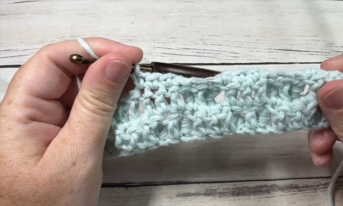 How to Crochet the Honeycomb Waffle Stitch Photo Tutorial