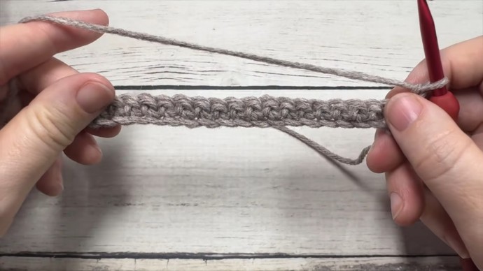 Knotted Half Double Crochet 2 Photo Tutorial