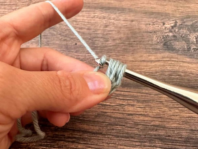 How to Crochet The Jasmine Stitch Photo Tutorial