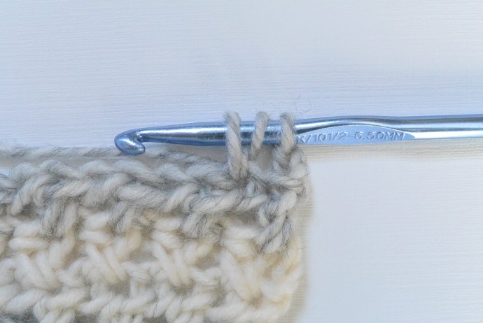 Crossed Half Double Crochet Stitch Photo Tutorial
