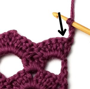 Large Lacy Zigzag Crochet Stitch Photo Tutorial