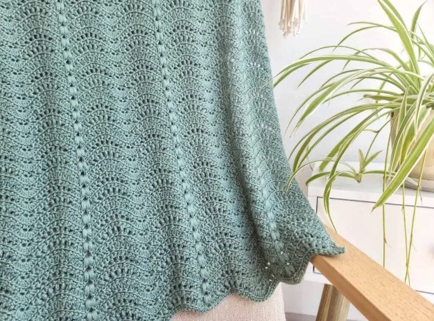 Dori by the Sea Blanket Crochet Pattern