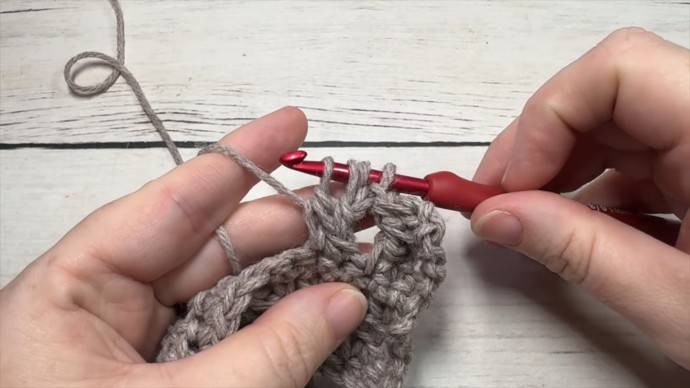 How to Crochet the Triple Column Stitch Photo Tutorial