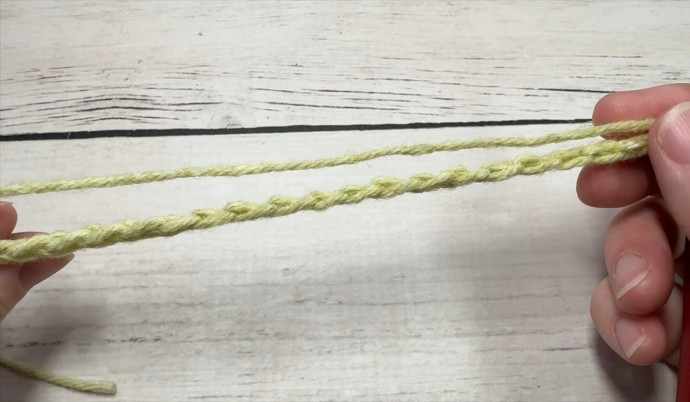 How to Crochet the Double Treble Column Stitch Photo Tutorial