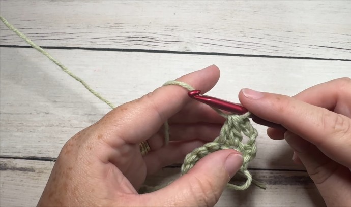How to Crochet the Keepsake Stitch Photo Tutorial