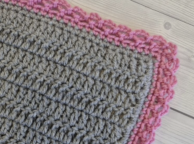 Crochet Tutorial: Easy Lacy Border