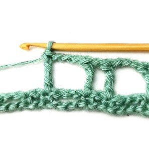 Striped Treble Crochet Mesh Stitch Photo Tutorial