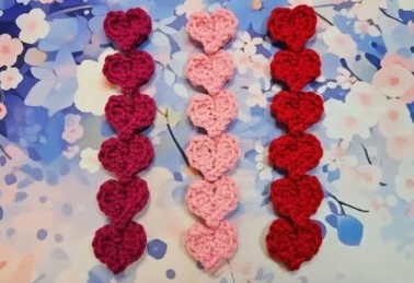 Chain Of Hearts Crochet Garland Pattern