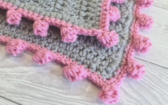 How to Crochet an Elegant Dot Border Stitch How to Crochet an Elegant Dot Border Stitch