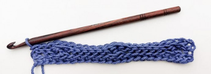 Crossed Stitches and Ripples Crochet Stitch Photo Tutorial