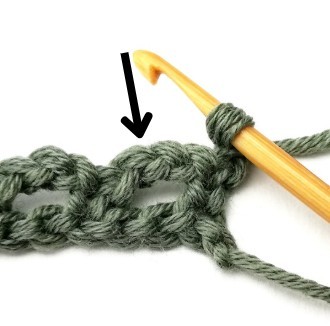 Eyelet Crochet Stitch Photo Tutorial