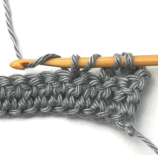 Bars and Zigzag Crochet Stitch Photo Tutorial