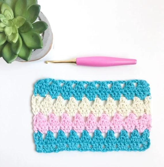 Granny Triangle Crochet Stitch Photo Tutorial Granny Triangle Crochet Stitch Photo Tutorial