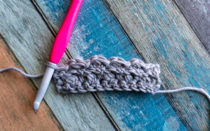 How to Crochet the Uneven Berry Stitch Photo Tutorial