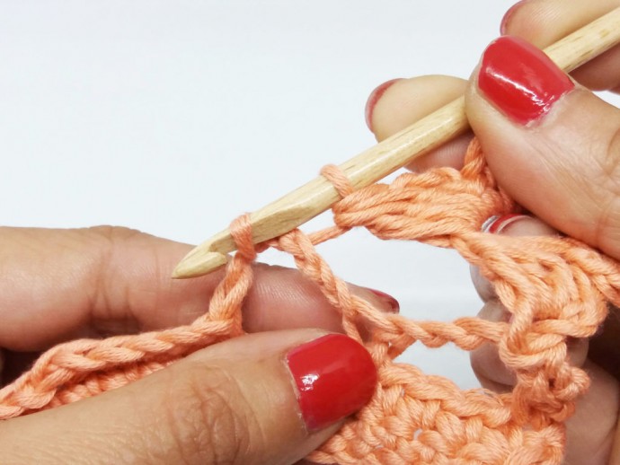 How to Crochet a Flower Border Photo Tutorial