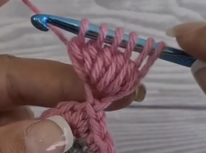 How to Crochet an Elegant Dot Border Stitch