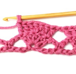 Large Uneven Clam Crochet Stitch Photo Tutorial