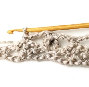 How to Crochet the Popcorn and Lacy Shell Stitch Photo Tutorial