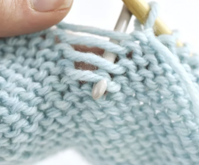 How to Pick Up a Dropped Purl Stitch Tutorial