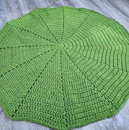 Crochet Rose Bouquet Blanket Pattern