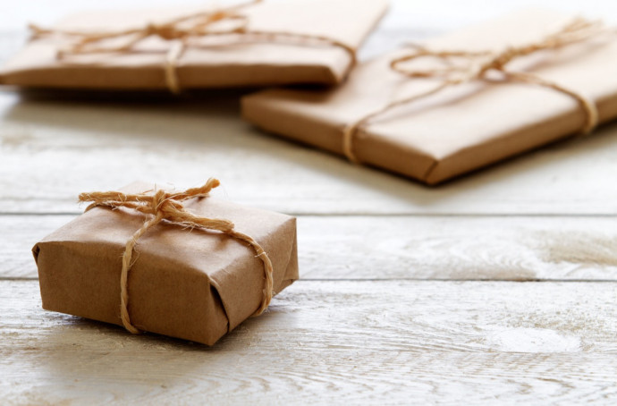 8 Genius Gift Wrapping Hacks That Will Simplify Your Holidays