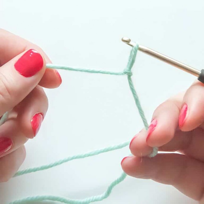 How To Crochet a Granny Circle Photo Tutorial