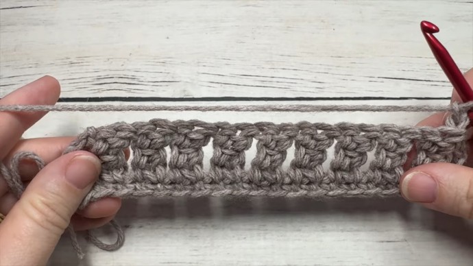 How to Crochet the Triple Column Stitch Photo Tutorial