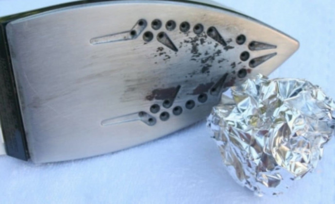 10 Handy Aluminum Foil Hacks That Work