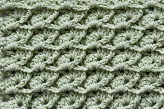 How to Crochet the Slanted Shell Stitch Photo Tutorial How to Crochet the Slanted Shell Stitch Photo Tutorial