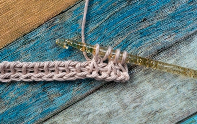 How to Crochet the Tunisian Yarn Over Lace Stitch Photo Tutorial