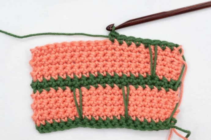 How to Crochet the Brick Stitch Photo Tutorial