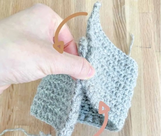 Cute Waffle Stitch Headband Crochet Pattern