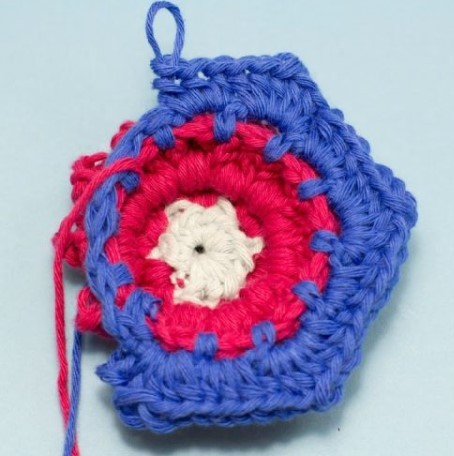 Dahlia Hexagon Crochet Pattern