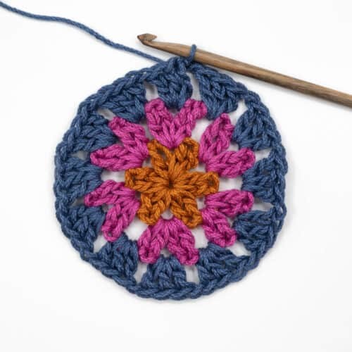 How To Crochet a Granny Circle Photo Tutorial