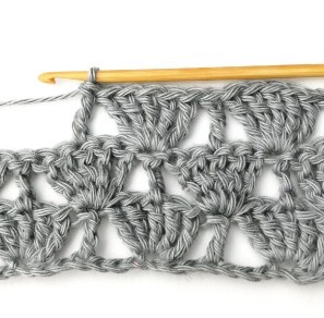 Large Uneven Fan Crochet Stitch Photo Tutorial