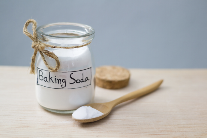 8 Awesome Uses of Baking Soda for Cleaning 8 Awesome Uses of Baking Soda for Cleaning