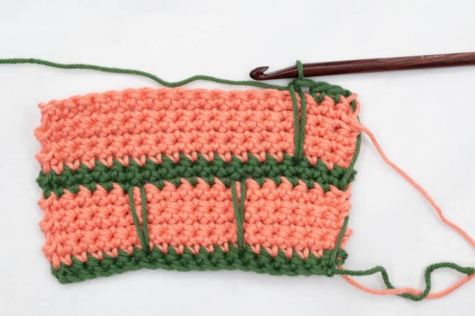 How to Crochet the Brick Stitch Photo Tutorial