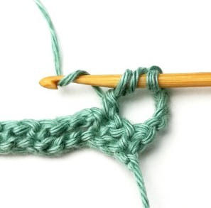 Striped Treble Crochet Mesh Stitch Photo Tutorial
