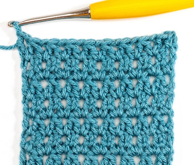 How to Crochet the Paired Double Crochet Stitch Photo Tutorial