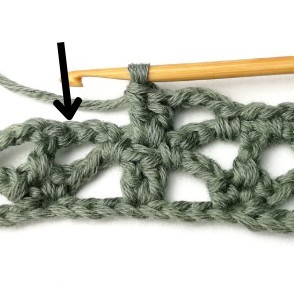 Lacy Spider Column Crochet Stitch Photo Tutorial